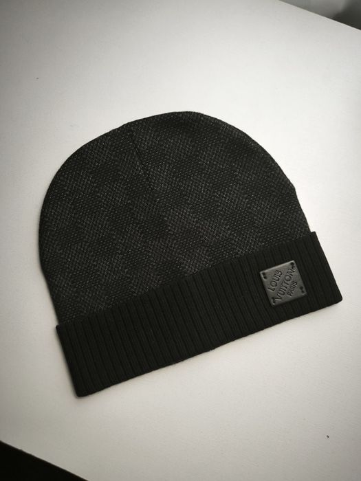 Caciula Louis Vuitton