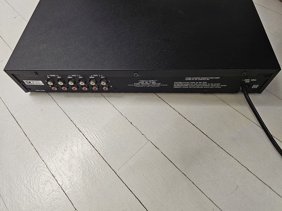 Realistic egalizator impecabil!