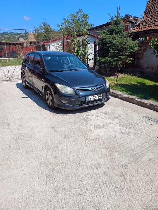 HYUNDAI i30 2011 — imagine 4
