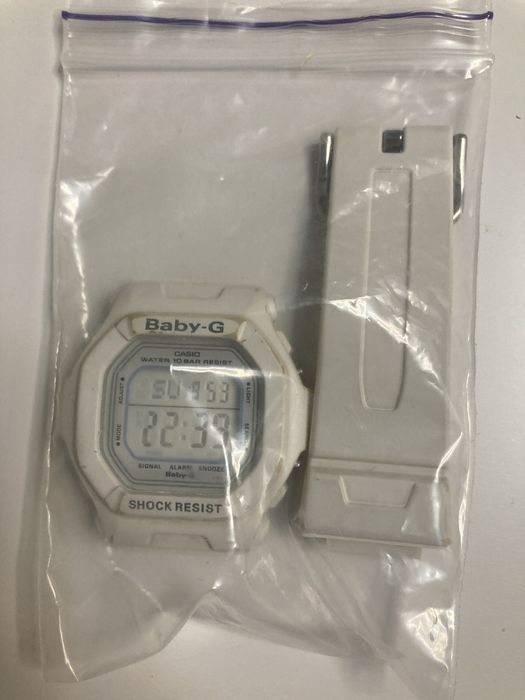 Baby-G  BGR-290 solar si baby -G BG-5600WH