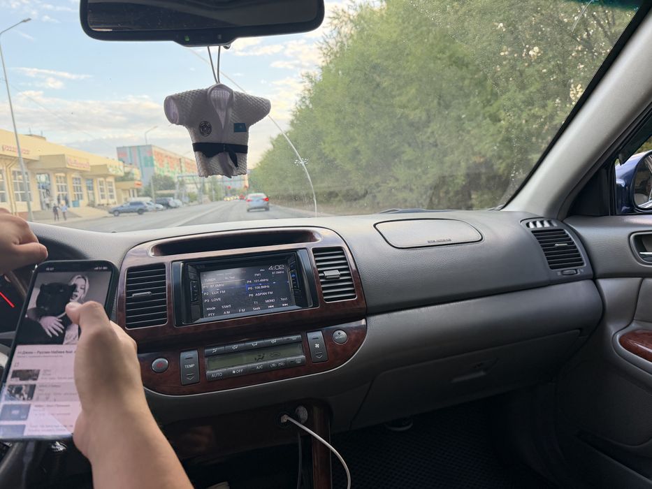 Toyota Camry 35