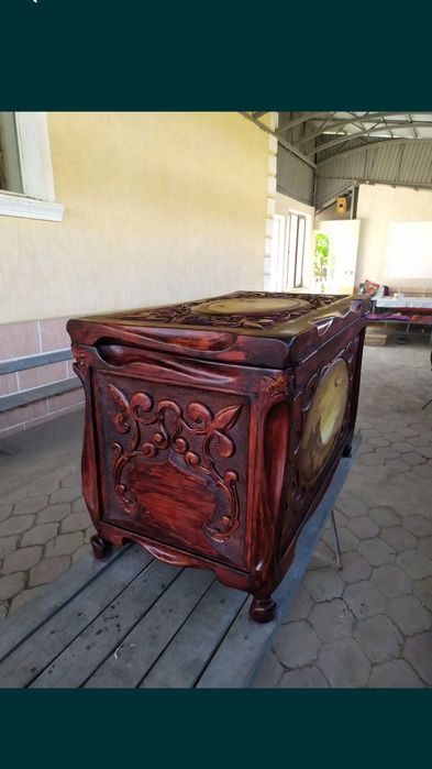 Сундук ручной работы...