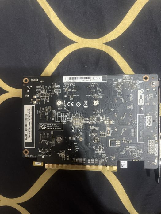 Placa video RX550 4gb ram ddr5