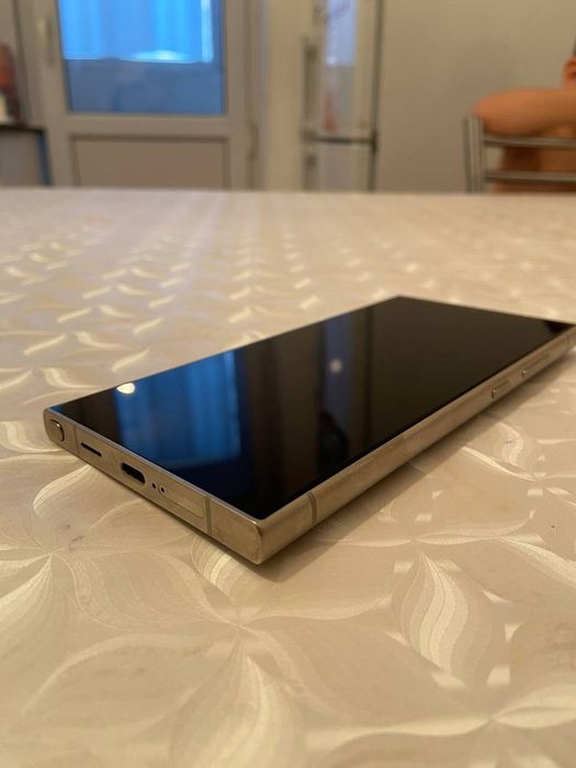Samsung S24 ultra 512 гб