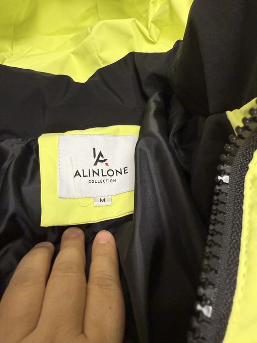 Продам пуховик зима новый