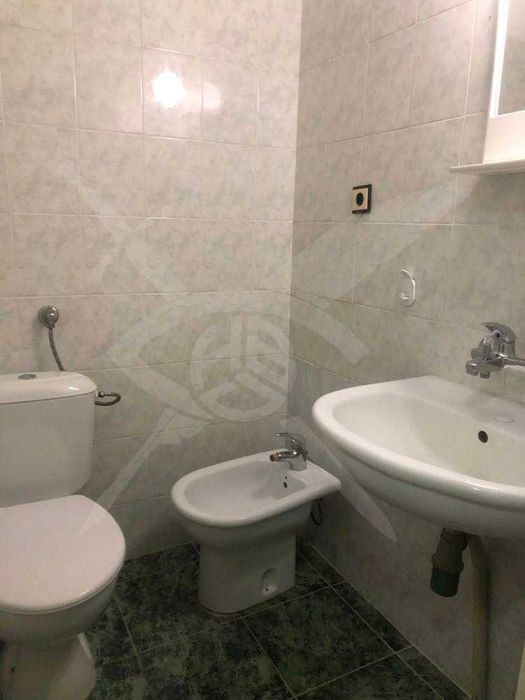 Дава се под наем Тристаен апартамент в Варна, Цветен квартал - 85 кв.м за 325 € - Снимка #6