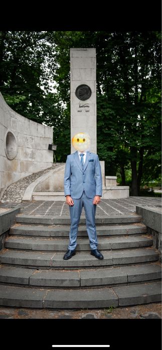 Абитуриентски костюм + ПОДАРЪК обувки