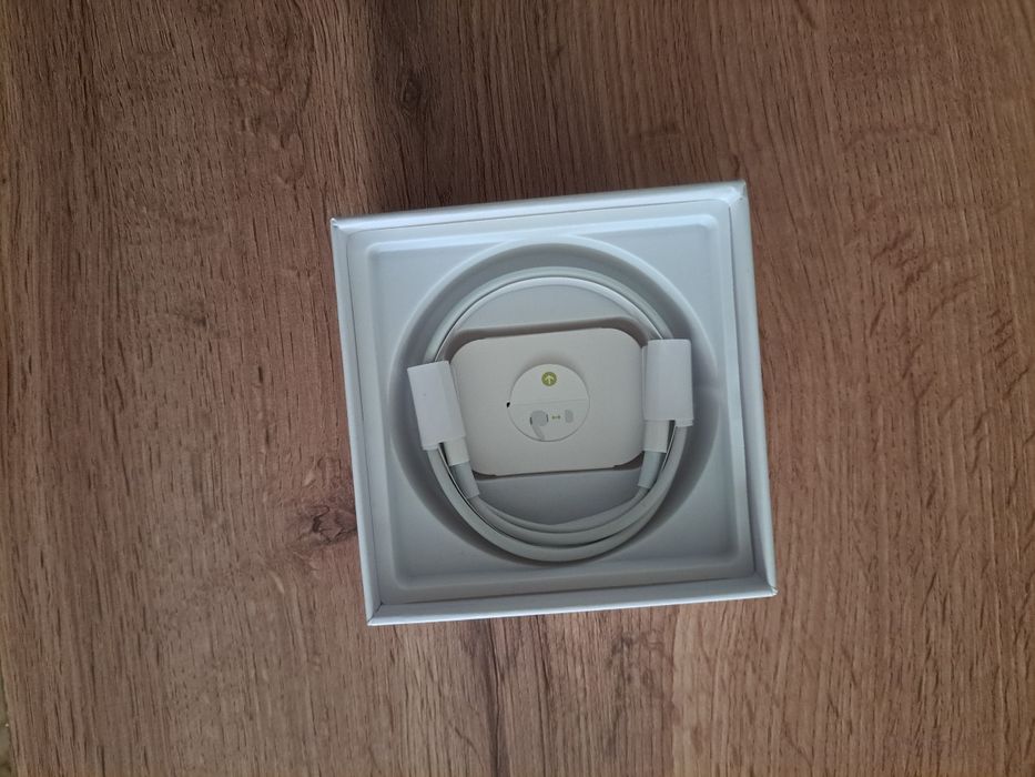 AirPods Pro (2nd generation) — оригинал, отличное состояние