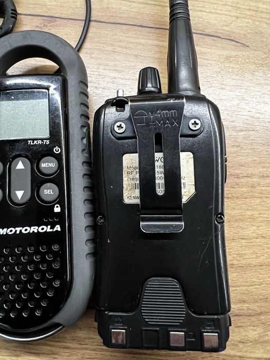 Радиостанция motorola CLP446 kenwood tk3188