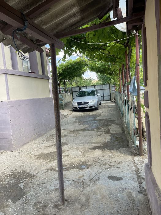 Casa de vanzare - Satul Camena, comuna Baia