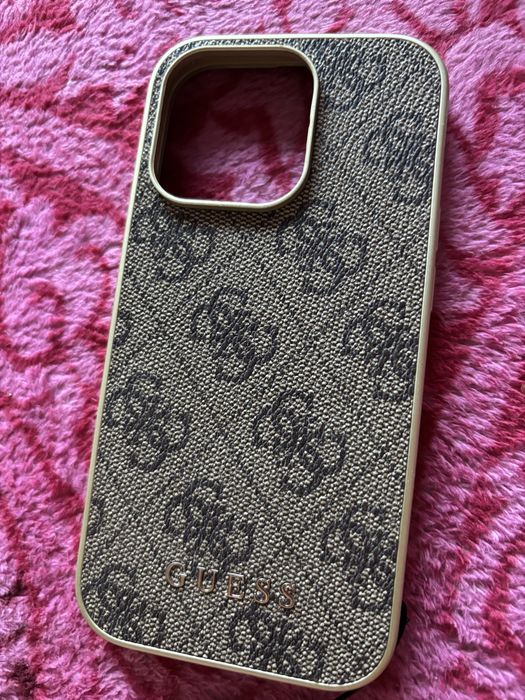 Carcasa GUESS pentru Iphone 14 Pro