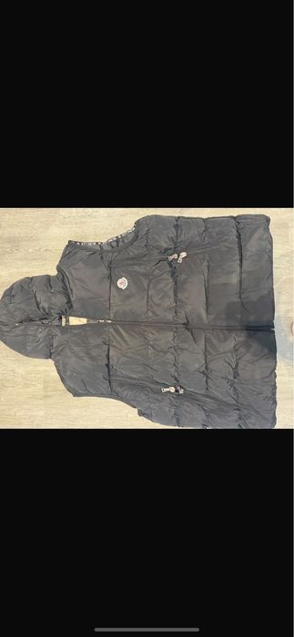 Veste moncler.