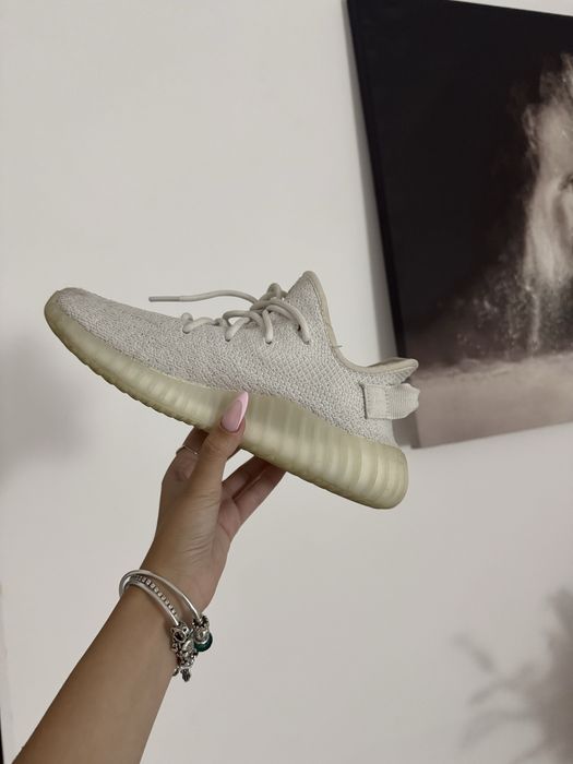 Yeezy 350 v2 noi