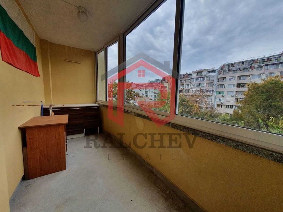 Дава се под наем Двустаен апартамент в Варна, Левски - 65 кв.м за 428.91 € - Снимка #7