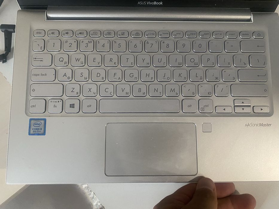 Asus vivabook Продам