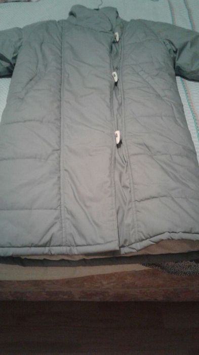 Продам женский пуховик