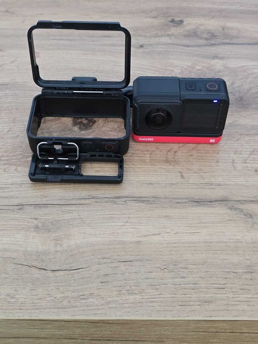 Camera 360 - Insta360 One R - 5.7k 30fps