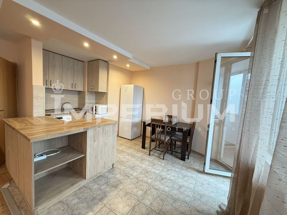 ТОП! Четиристаен новообзаведен апартамент под наем - Лятно кино Траки