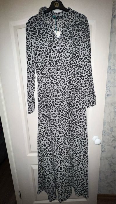 Платье вечернее  новое