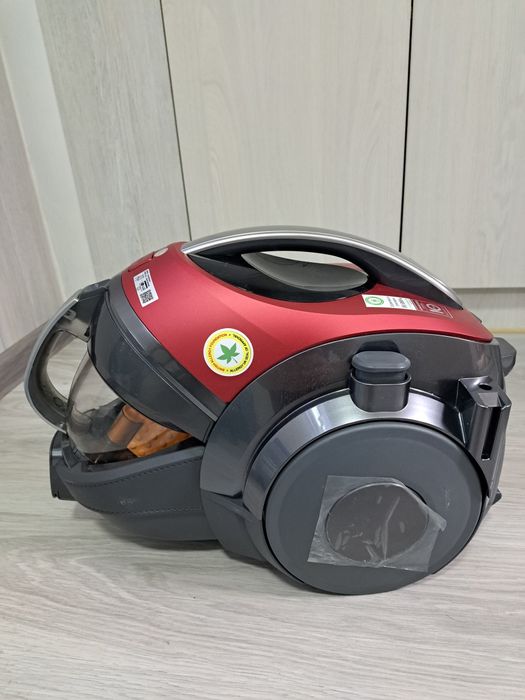 Пылесос LG новый