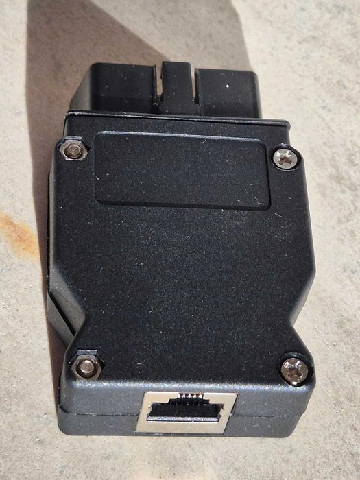 OBD2 ENET адаптер