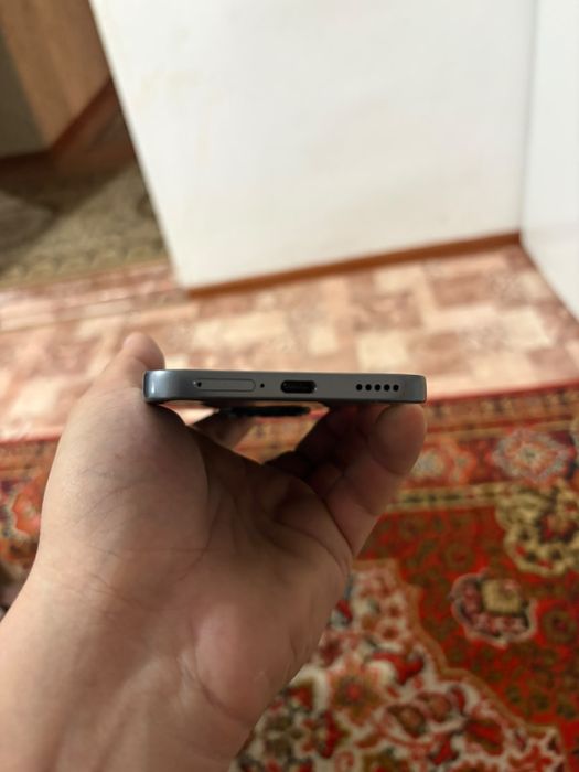 Продам Honor 400 Life 256gb 5G