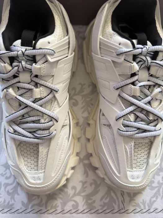 Balenciaga Track Led