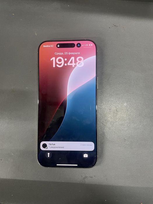 Продам айфон 16 про мах