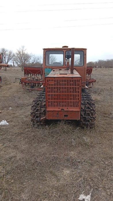 Продам трактор Т-4