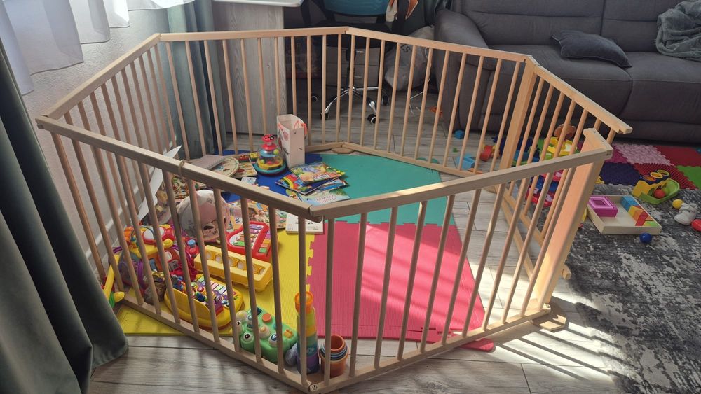 Tarc hexagonal din lemn pliabil pt bebelusi