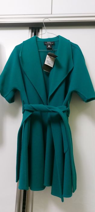 Palton subțire maneca scurta NOU- Dika