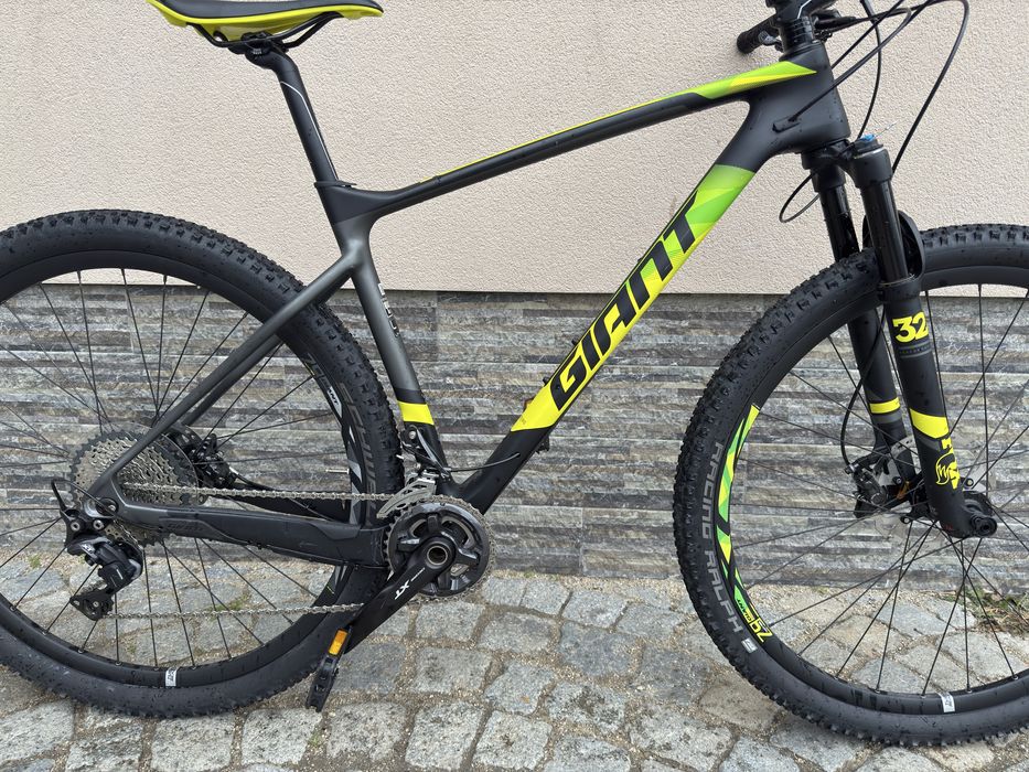 Планински карбонов твърдак Giant XTC размер: 29/L