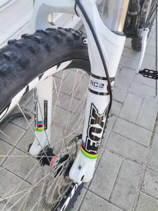 Колело мекица за скачане