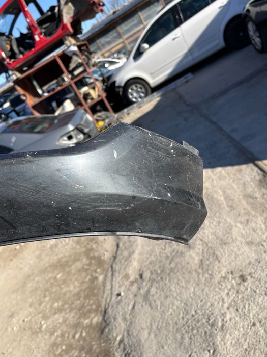 спойлер/добавка за предната броня на audi Q2 81A807110B