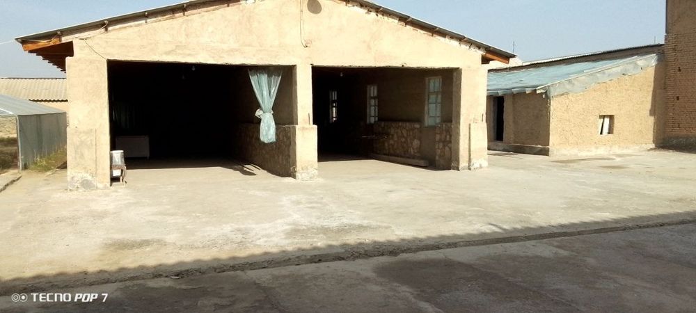 Срочно участка сотилади 10 сотик килишадиган жойи бор