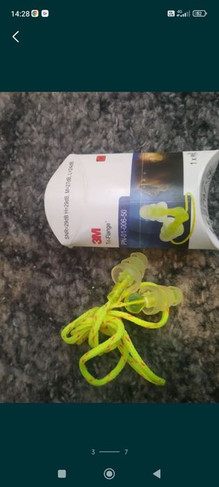 Dopuri urechi  noi sigilate