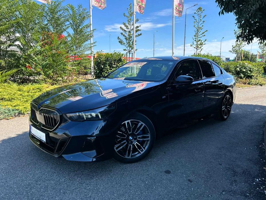 BMW 5 Series 2023 — imagine 3