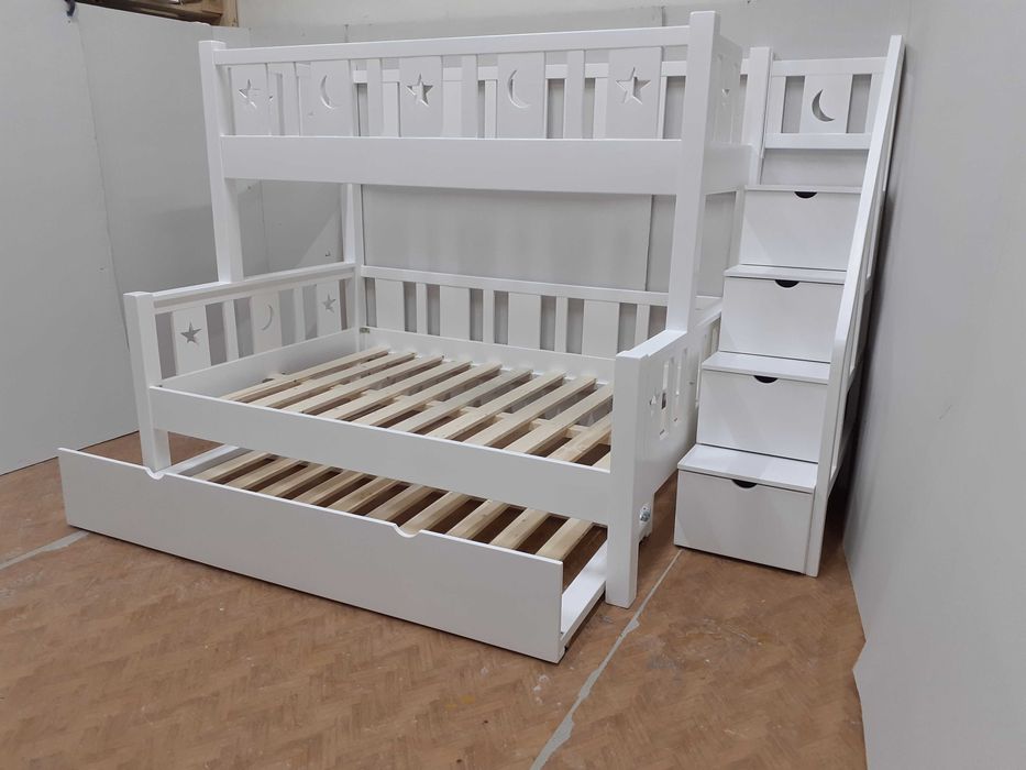 TRANSPORT GRATUIT.Pat etajat din lemn masiv.Cod 3519