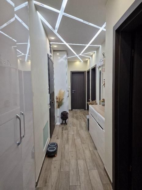 Дава се под наем Тристаен апартамент в София, Лагера - 115 кв.м за 1000 € - Снимка #11