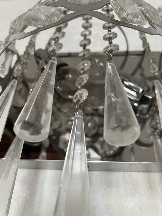 Продам люстру б/у