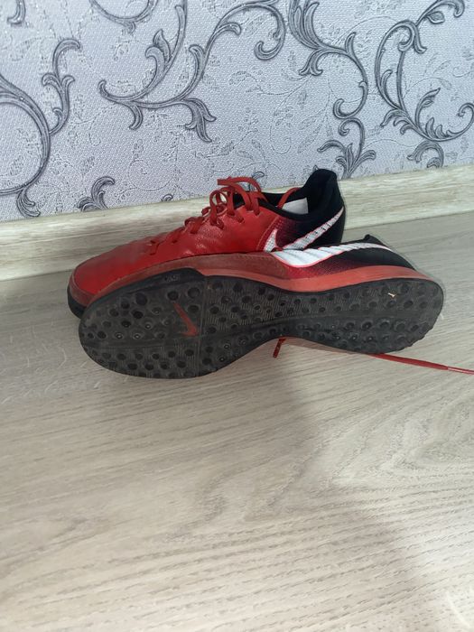 Футбольные сороконожки найк