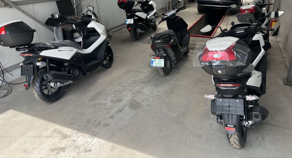 Inchiriere scutere Kymco noi - 0 km