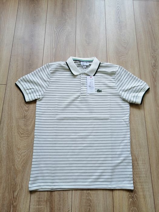 Мъжка тенуска в бял цвят S M L