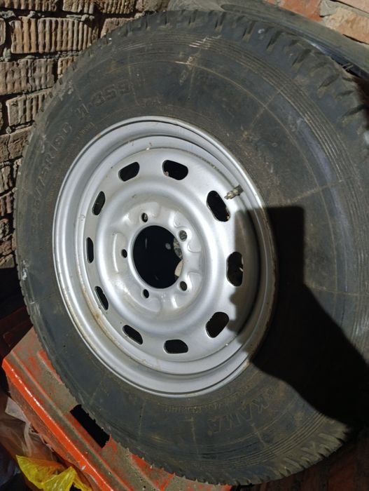 Продам колесо в сборе на газель соболь