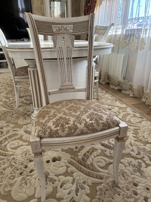 СТОЛ + СТУЛЬЯ ( 10шт ), настоящее дерево