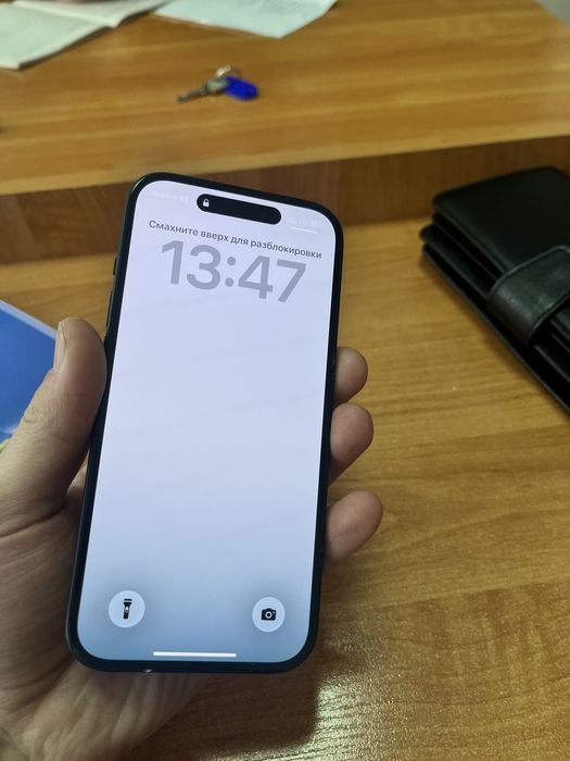 продаю iphone 15 черный