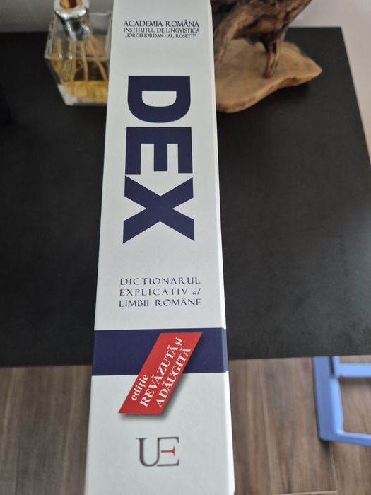 Vand dicționar  explicativ al limbii române Dex