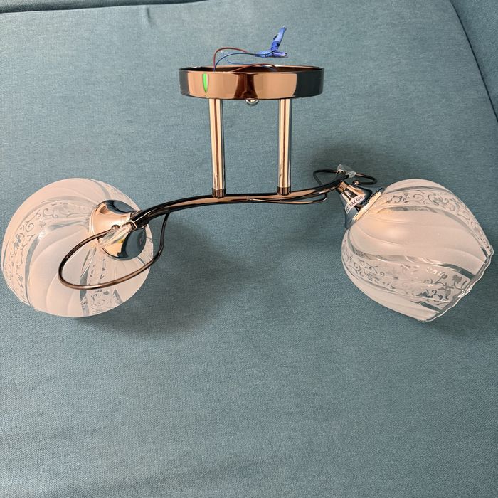 Продам люстры в идеальном состоянии