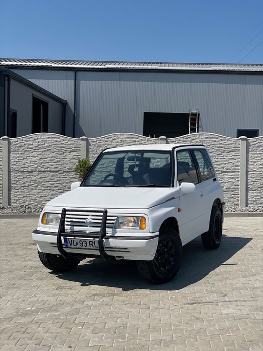 Suzuki Vitara JLX 1.6 4x4 – Raptor – Revopsită Integral – Stare Foarte Bună