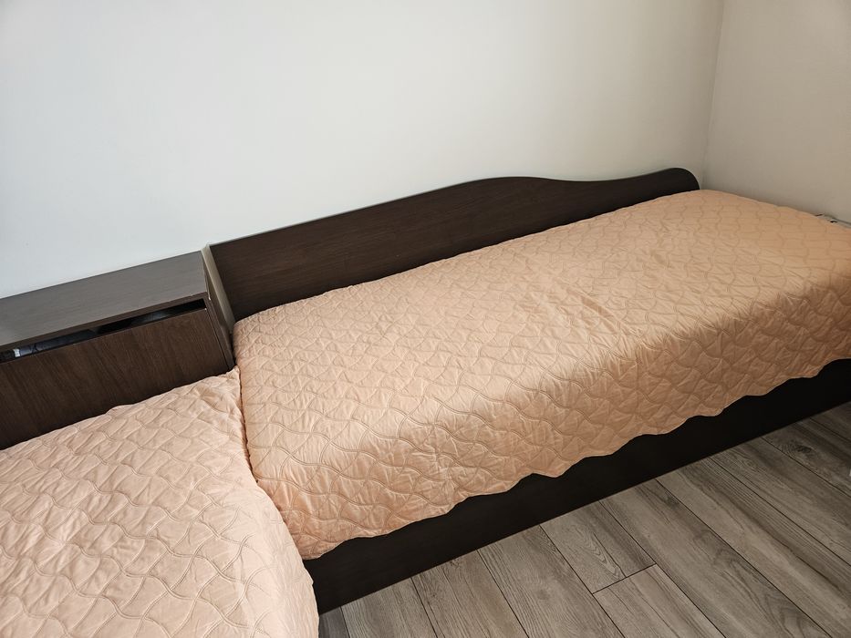 Ъглови легла с ракла и повдигащ механизъм